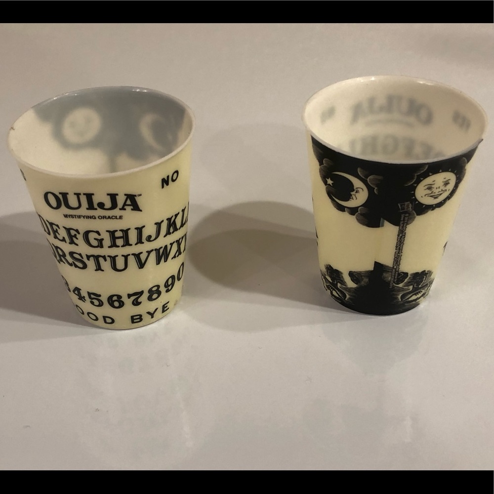 QUIJA Board shot cups (2) NWOT